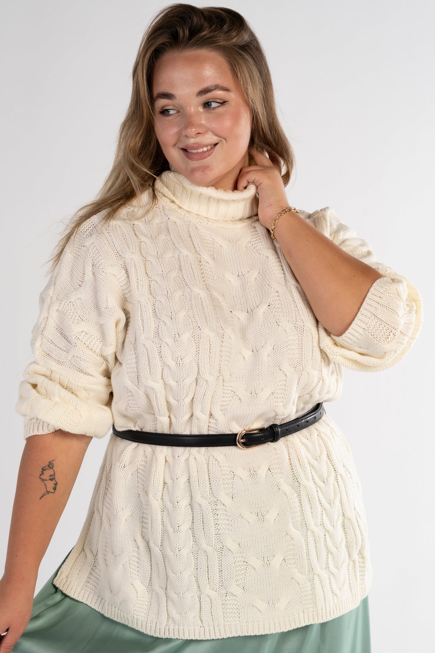 Heirloom Weave Jumper in "Cream"